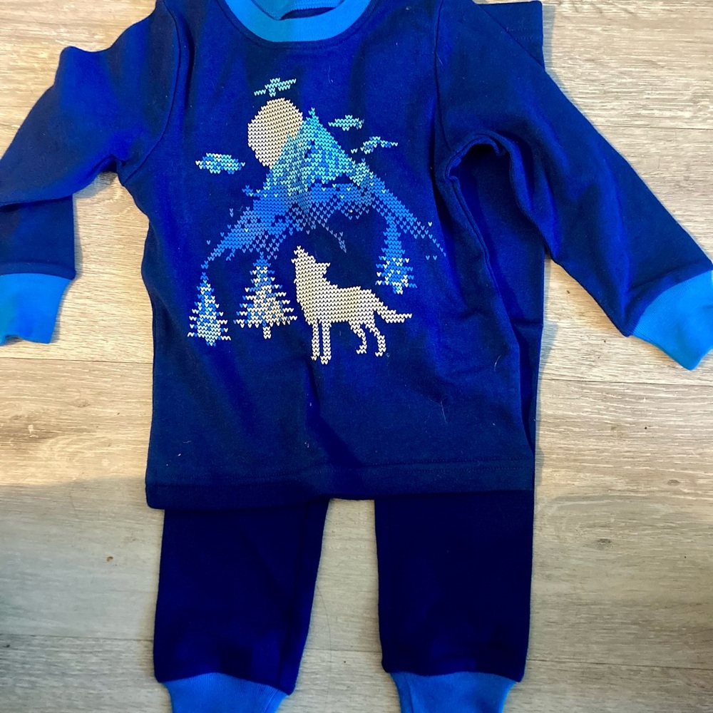 Kids Pjs Pajama Set in Blue with Wolf and Mountain Design